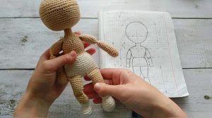 Кукла крючком, что получается. Как я вяжу сгибы на ножках и ручках