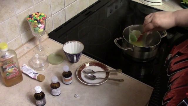 ХАСАМНРА. УВЛАЖНЯЮЩИЙ КРЕМ ДЛЯ НОГ ОТ ДЕДЕ МРАДА. смотреть онлайн