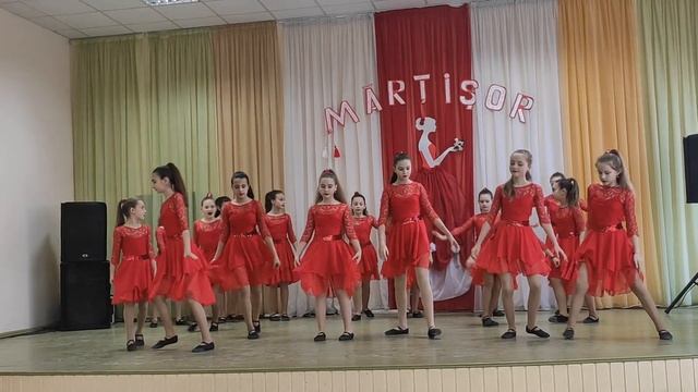 2 марта в Доме Детского Творчества традиционно прошёл региональный фестиваль «Мэрцишор-2023» смотреть онлайн