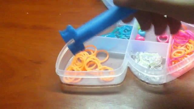 Мои 2 набора резинок для плетения смотреть онлайн