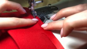 Лапка улитка. Лапка для подгибки края ткани. Подрубочная лапка. Как обработать край ткани, рукава.