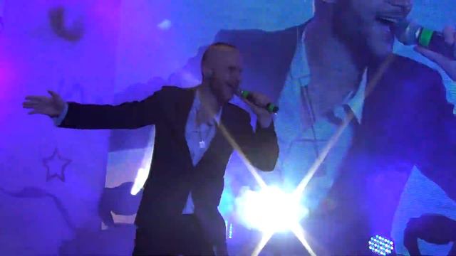 Влад Дарвин. "Ти найкраща". ТРЦ "Ocean Plaza". Киев, 24.11.2013. смотреть онлайн