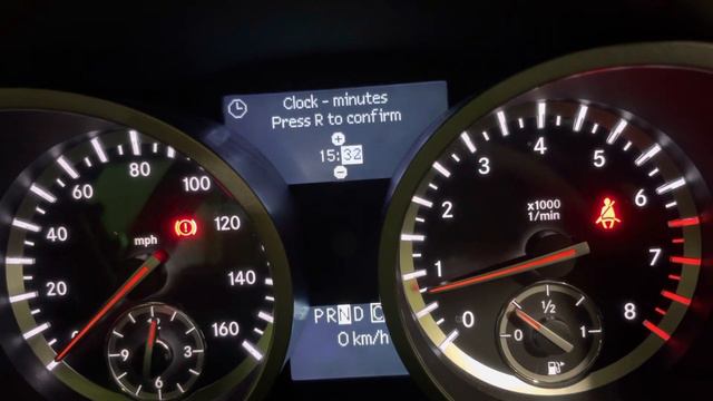 Mercedes SLK Clock Settings. How to set the time in an SLK Mercedes Digital and analog смотреть онлайн
