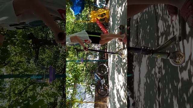 Как сделать бани хоп на трюкавом самокате смотреть онлайн