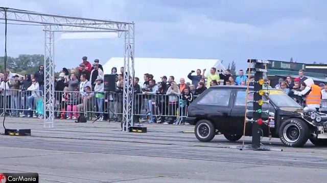 Polska Turbo Engine vs 2.0 Turbo Trabant Black beast 1/4 Race смотреть онлайн