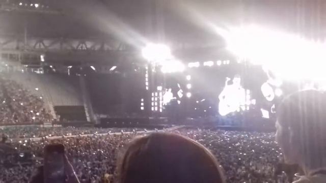Coldplay en La Plata - "Amor Argentina"- tango- 14/11/2017 смотреть онлайн