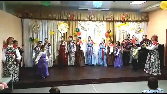 ДФА "Затейница" - "У колодезя студеная вода" смотреть онлайн