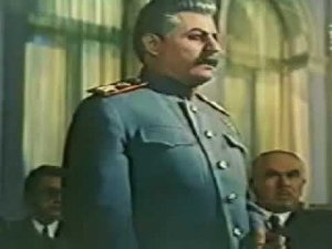 Он (Песня о Сталине) -- Александр Вертинский