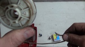 Как намотать пружину и натянуть шнур БЕНЗОПИЛЫ