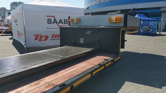 SAAB. Низкорамный трал-корыто смотреть онлайн