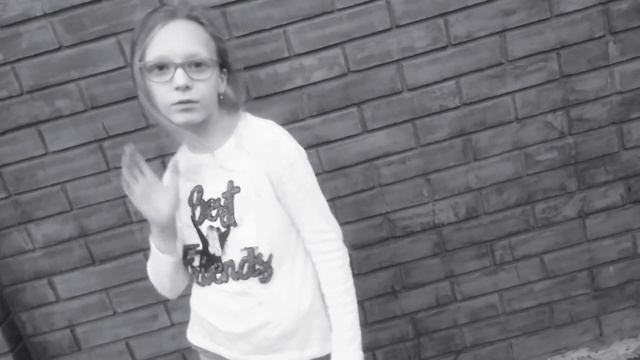 Напешите в комментариях какое видео снять тот кто напишет тому я передам привет. смотреть онлайн