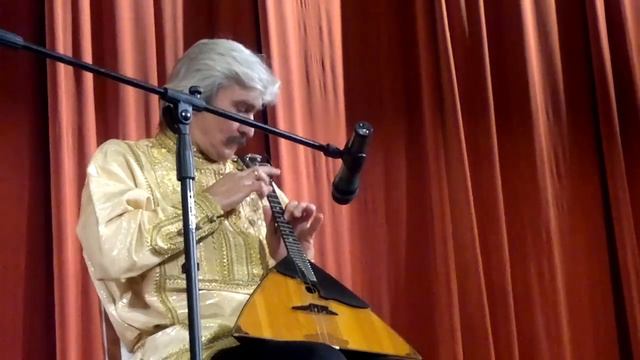 Балалаечник-виртуоз Юрий Кондратьев. смотреть онлайн