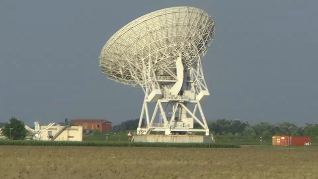 MIR 2009 launching site near Medicina radio telescope and antenna array смотреть онлайн