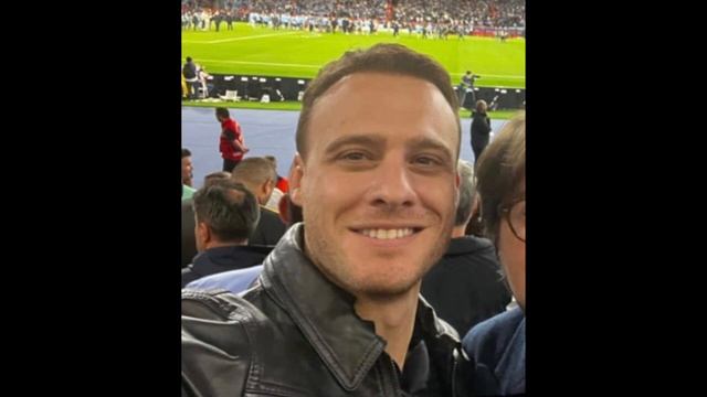 Kerem Bürsin Did Everything For His Greatest Love. Look Who's Biggest Love