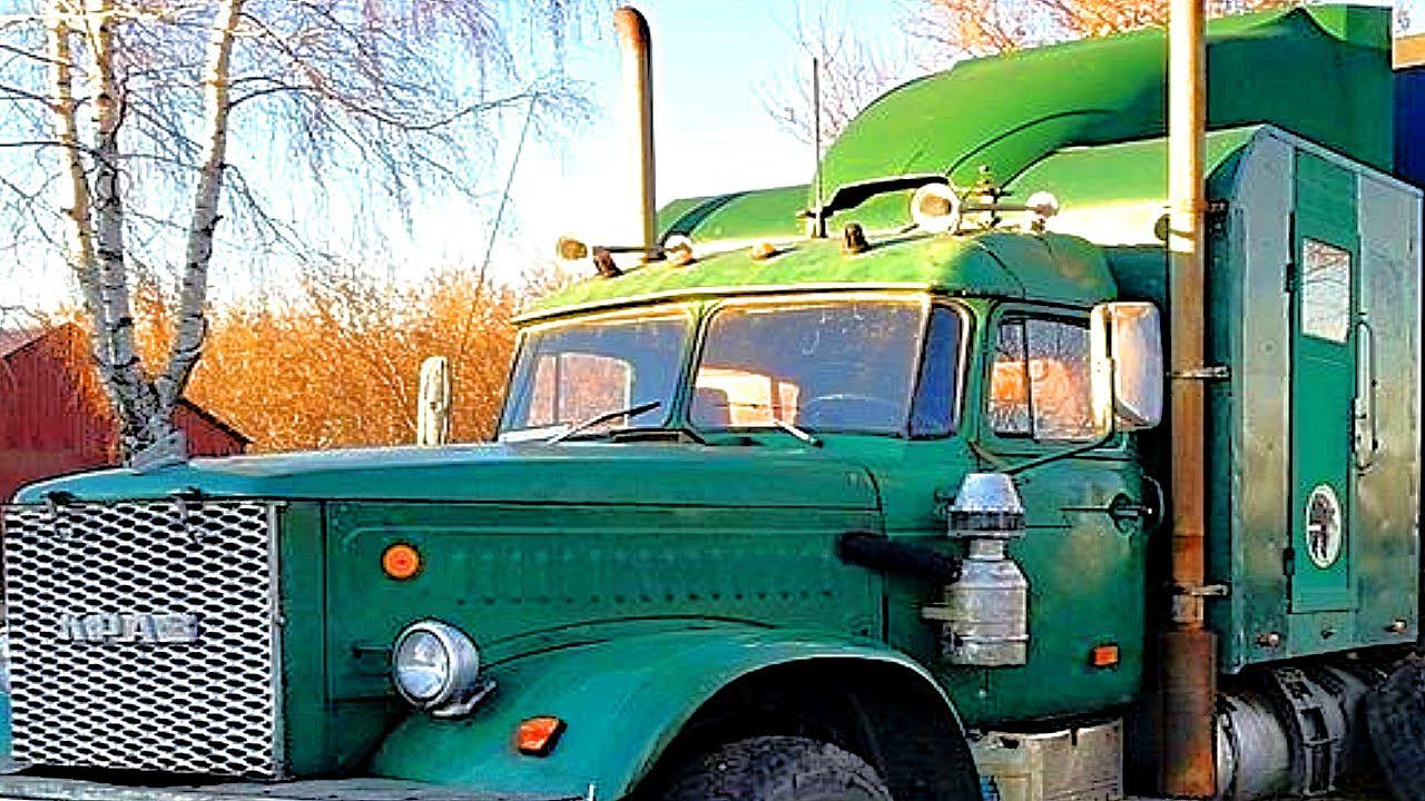 Из обычного КрАЗа собрал машину для дальнобоя со спальником и кабиной от Урала смотреть онлайн