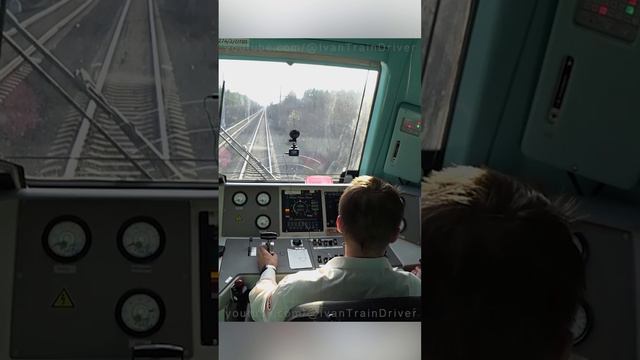 Тормоза грузового поезда ⚙️ остановка на перегоне смотреть онлайн