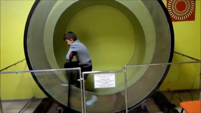 Как белка в колесе. As the squirrel in a wheel смотреть онлайн