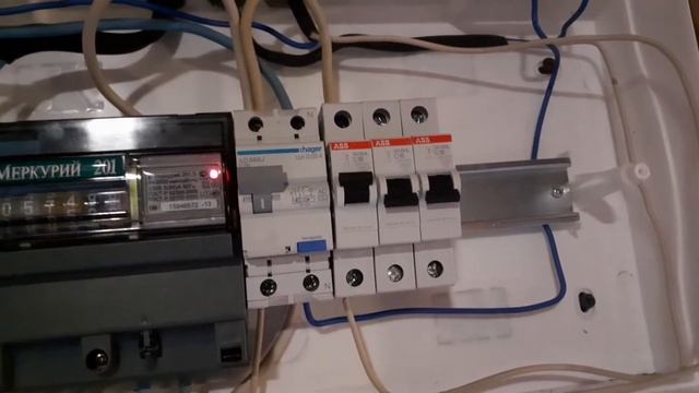 Распределительный щит на даче. смотреть онлайн