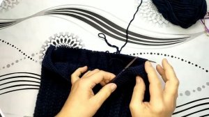 Вяжем жилетку для школьницы.