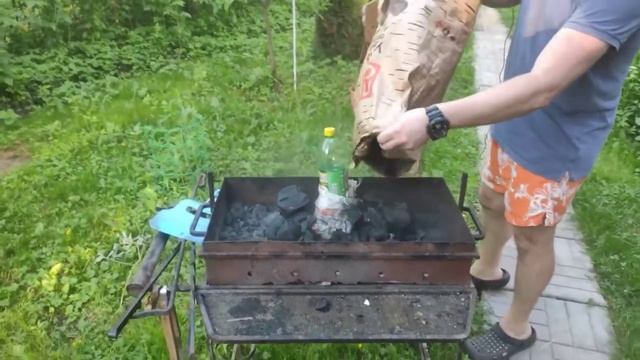 Супер простой способ разжечь угли без жидкости для розжига!!! ЛАЙФХАК!!! смотреть онлайн