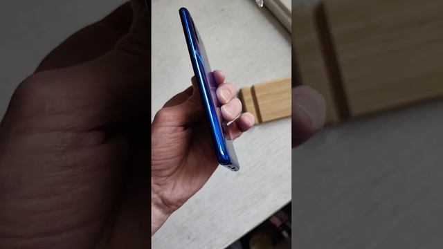 Рамка (корпус) Xiaomi Mi 9 lite смотреть онлайн