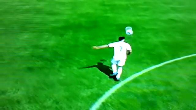 Как сделать две крутые Радуги в Fifa 13 обучение смотреть онлайн