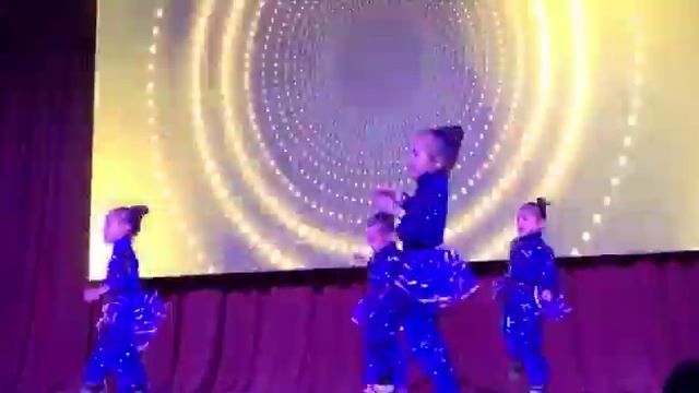 Танцевальный группа,, Изида ", рок-н-ролл" смотреть онлайн