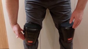 Обзор наколенников Milwaukee .