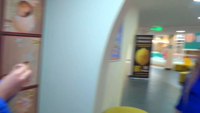 Новый Among US в Реальной Жизни! смотреть онлайн