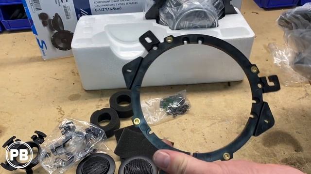 Alpine 6.5" Type S Speakers Unboxing and Demo! | Alpine S-S65C смотреть онлайн
