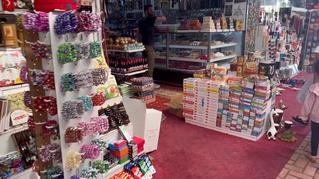 ??Przewodnik po Alara Grand Bazaar - Odkryjcie uroki tureckiego bazaru w Oculcalar! + Migros #26 смотреть онлайн