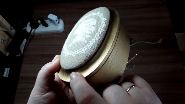 18. Текущие процессы/Сборка-оформление вышивки в шкатулку/Готовая и оформленная вышивка смотреть онлайн