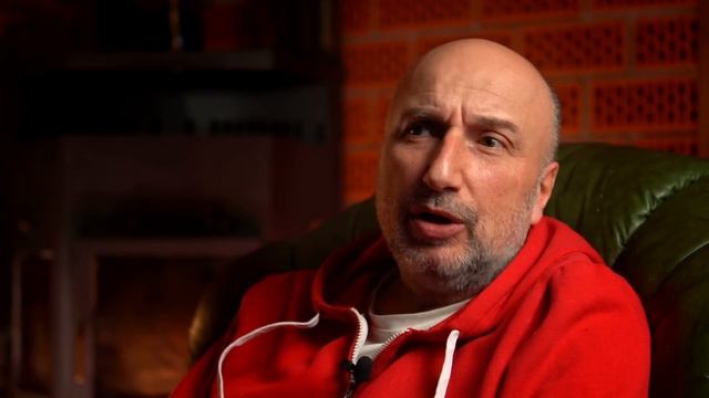Часть 20. Как я стал художником. Глухонемая мафия. Охота на шахматы | СТРОГИЙ РЕЖИМ смотреть онлайн
