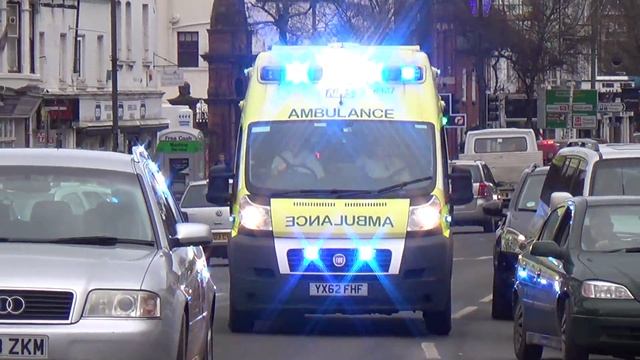 West Midlands Ambulance Service [4137] | Emergency Ambulance | Fiat Ducato | Responding смотреть онлайн