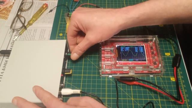 Простой генератор сигналов на основе ICL 8038 (доработка) смотреть онлайн