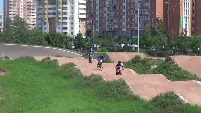 Первенство Москвы крузер- 2 круг 1 заезд 17-18 лет девушки смотреть онлайн