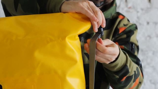 Рюкзак Водонепроницаемый ПВХ PVC 30л Герморюкзак Гермомешок для Рыбалки Яхтинга Кайтинга Каякинга смотреть онлайн