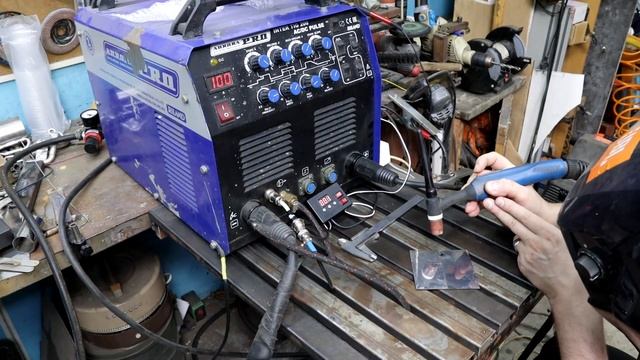 Aurora PRO inter tig 200 ac/dc Pulse. Работа с контроллером coldweld смотреть онлайн