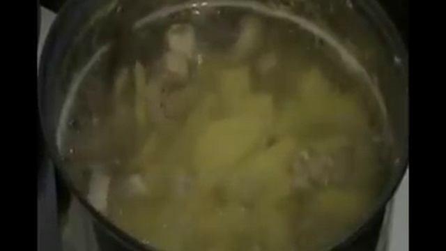 Вкусный суп с плавленным сыром из простых продуктов. смотреть онлайн