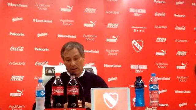 Ariel Holan: "Hicimos un gran partido" смотреть онлайн