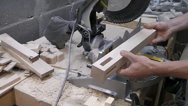 Табурет с косыми ножками на шипах и "сухарях" ч.1 смотреть онлайн