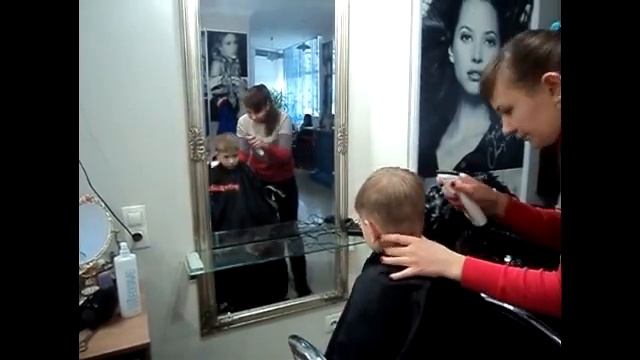 стрижка , модная стрижка со стрелками смотреть онлайн