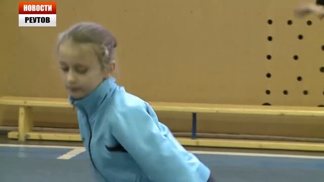 ГИМНАСТКИ СТАЛИ ТРЕТЬМИ НА ПЕРВОМ ЭТАПЕ КУБКА МИРА 12.12.13 смотреть онлайн