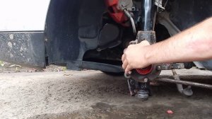 Замена ступицы Форд Фокус 2. Снимаем поворотный кулак