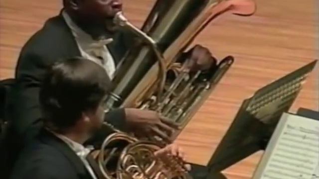 Art of Brass Vienna plays Tritsch Tratsch Polka by Johann Strauss смотреть онлайн