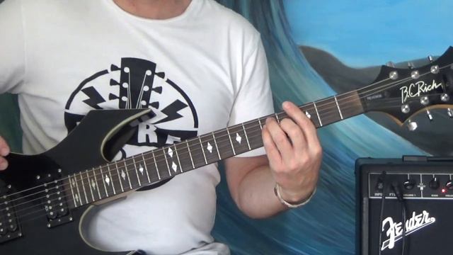 How to play "Smells Like Teen Spirit" by Nirvana смотреть онлайн