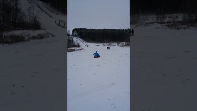 Катание на санках, ватрушках и др. в окрестностях гор. Ки нешма. смотреть онлайн