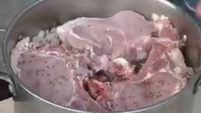 Очень вкусный рецепт сочного шашлыка Корейка на кости Шашлык на мангале Мясо на углях