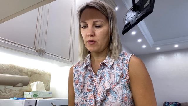 Шкатулка✅Оладьи из кабачка/Огурцы малосольные/ Булки ночные? смотреть онлайн