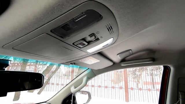 Сравниваем Toyota Hilux Comfort с Black Onyx и загоняем его на целину смотреть онлайн